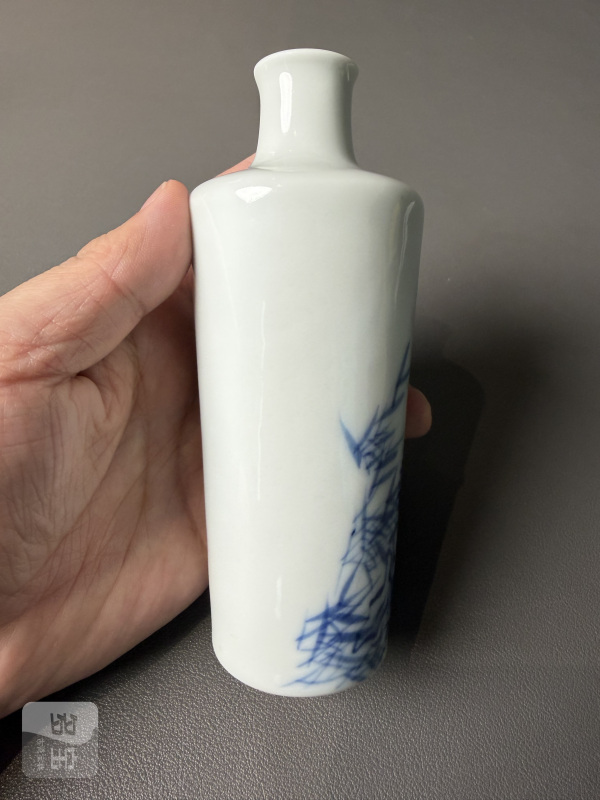 民国 王步风格青花花鸟图瓶两件 - 图12